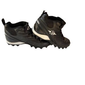 Easton MID Football cleats M:10